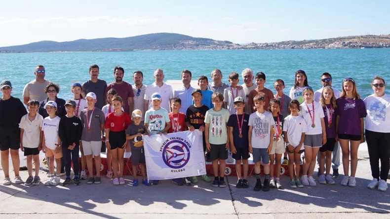 Başkan Mesut Ergin, Bölge Yelken Yarışları’nda sporcuların heyecanına ortak oldu