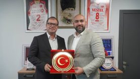 Demirezen Vakfı’ndan Balıkesir Büyükşehir Belediyespor’a Ziyaret