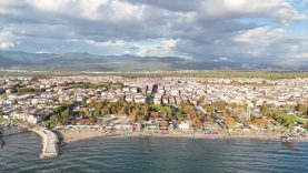 Edremit Körfezi'nde Yaşamak mı, Tatil Yapmak mı Daha Zor