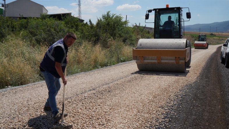Halk İstedi, Başkan Akın Yol Çilesini Bitirdi (1)