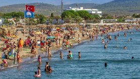 Mavi Bayrak Yetiyor mu Edremit Körfezi'nde Temiz Deniz Tartışması Büyüyor