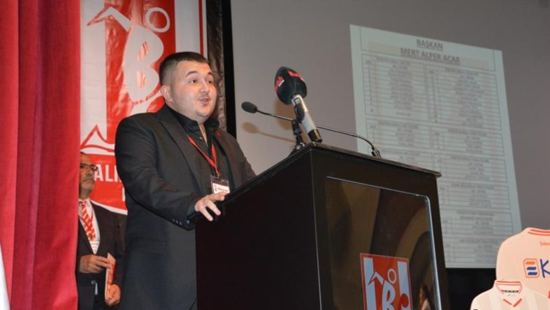 Nev Sağlık Grubu Balıkesirspor Kulübü Başkanı Mert Acar Hatır gönülle oyuncu almaya niyetimiz yok