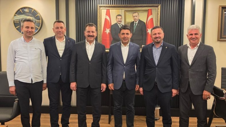 Ulaştırma ve Altyapı Bakan Yardımcısı Osman Boyraz Balıkesir’de Temaslarda Bulundu (1)