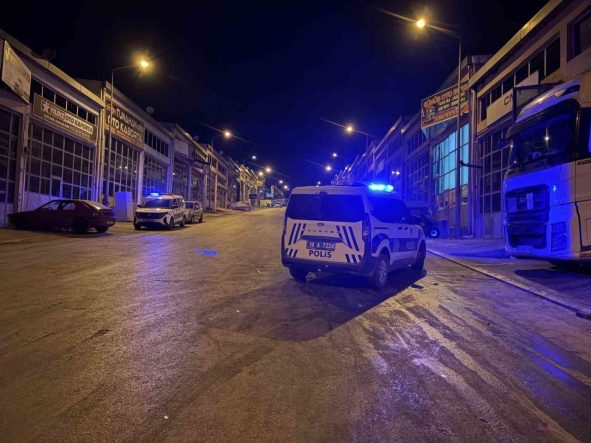 Çorum’da iş yerinde bıçaklı kavga: 2 yaralı