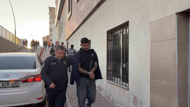 Kayseri’de uyuşturucu satıcılarına darbe: Çok sayıda gözaltı var