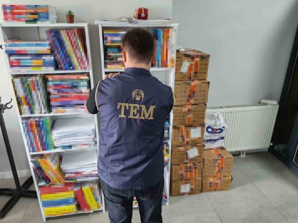 Kocaeli’de FETÖ operasyonu: 9 tutuklama