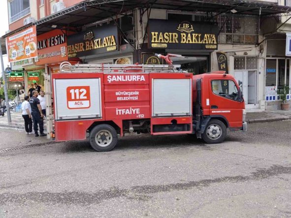 Siverek’te iş yerinde çıkan yangın korku dolu anlar yaşattı