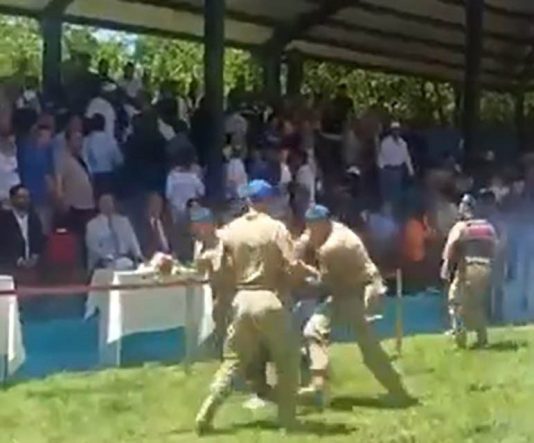 Tartışmalı güreşler olaylı başladı