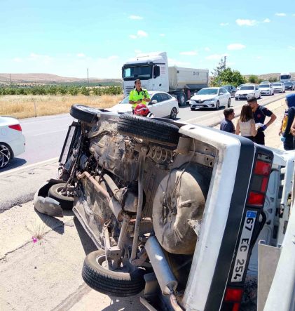 Ters dönen otomobildeki 8 aylık bebek hayatını kaybetti