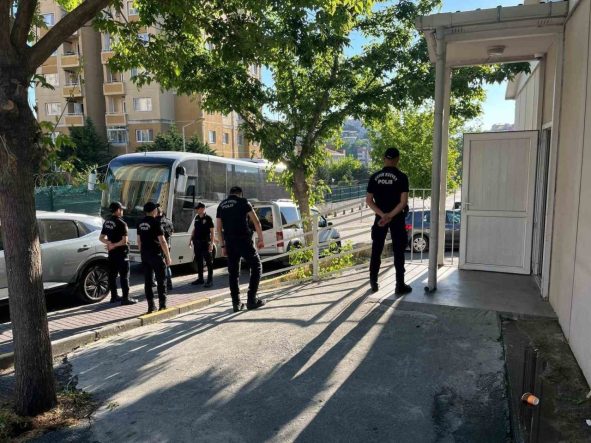 Uyuşturucu soruşturmasında 10 şüpheliye tutuklama talebi