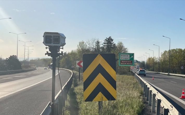 85’i hızdan 725 araç sürücüsüne ceza yazıldı