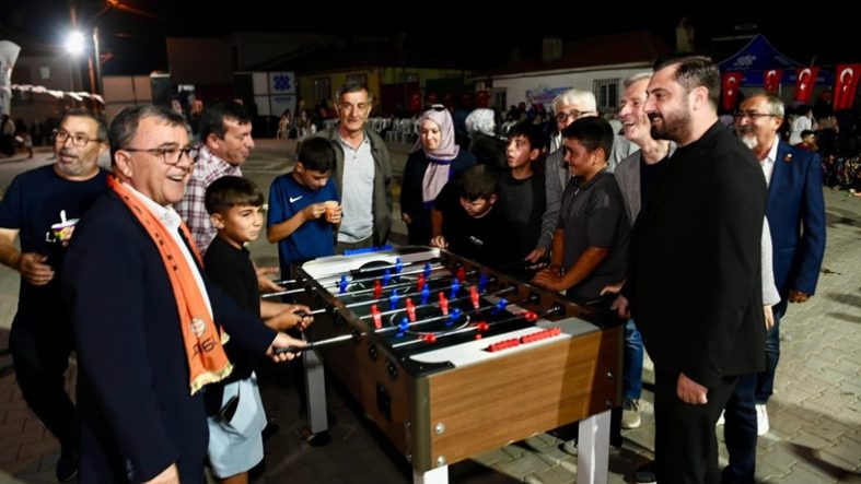 Altıeylül'de Yaz Coşkusunun İkinci Durağı Yakupköy Oldu (1)