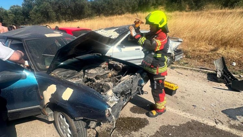 Ayvalık’ta feci kaza: 6 yaralı