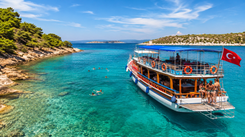 Balıkesir'de Günlük Tekne Turlarına İlgi Patladı!