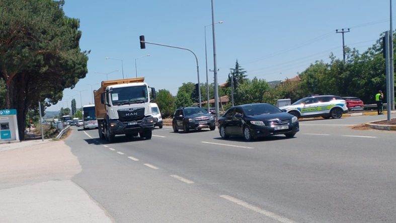 Balıkesir'de Hafta Sonu Yoğunluğu Dönüş Trafiğine Yansıdı