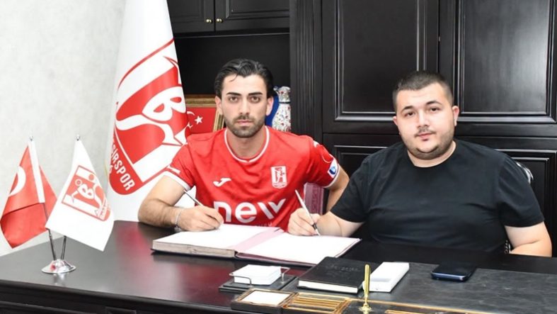 Balıkesirspor’dan Sağ Kanada Takviye