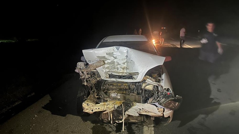 Dursunbey’de traktör ile otomobil kaza yaptı: 1 yaralı