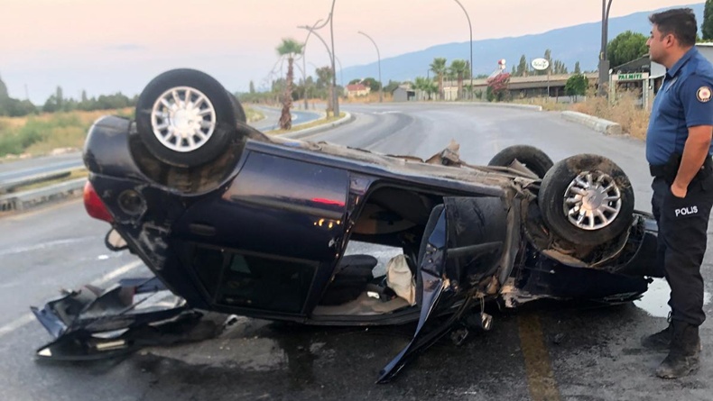 Edremit’te Sabahın Erken Saatlerinde Feci Kaza!