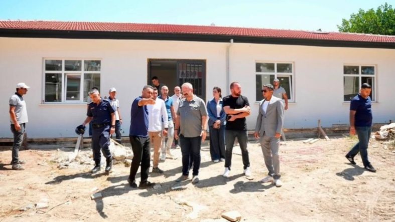 Gömeç'te Karaağaç Mahallesi'nde devlet yatırımları yerinde incelendi