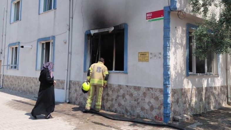 Gönen'de bir evde çıkan yangın hasara neden oldu