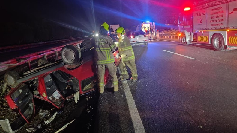 Susurluk’ta trafik kazası: 1’i çocuk 5 yaralı
