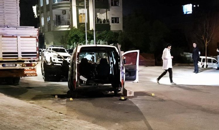 (Düzeltme) Hamile kadın, eski eşinin silahlı saldırısında yaralandı, 32 haftalık bebek hayatını kaybetti