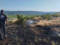 Gönen’de iki farklı bölgedeki arazi yangınları söndürüldü