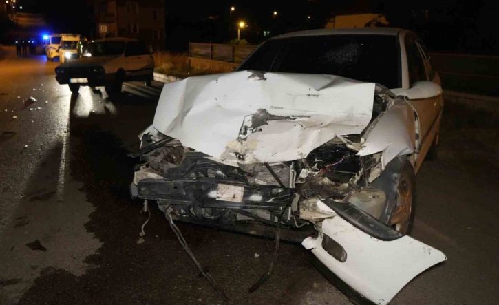 4 kişinin yaralandığı kazada sürücü alkollü ve ehliyetsiz çıktı: 250 bin lira ceza