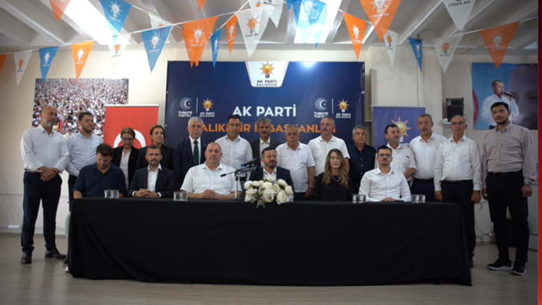 AK Parti Balıkesir İl Başkanı Mehmet Aydemir’den 25. Yıl Mesajı “Türkiye Geleceğe Hazır”