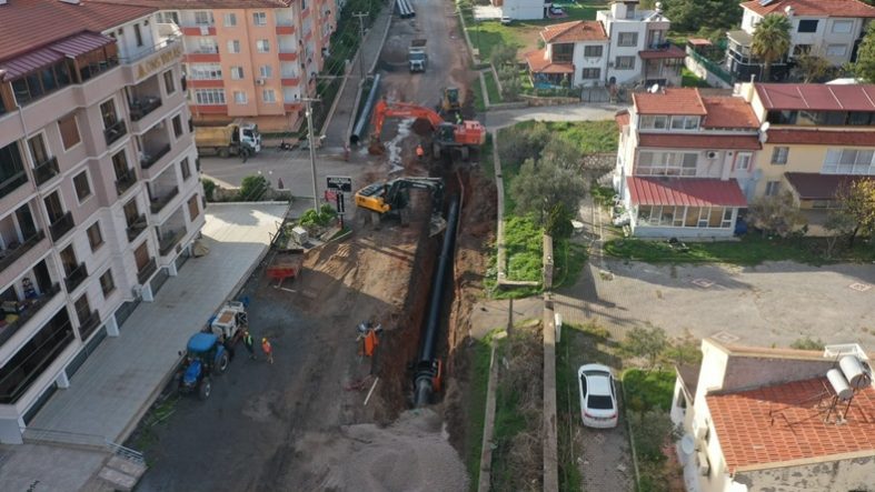 Ahmet Akın, Altyapı’da Hız Kesmiyor (1)