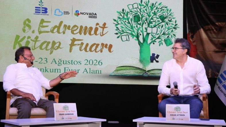Balıkesir Edremit Kitap Fuarı’nda Altıncı Gün Yoğun Geçti (1)