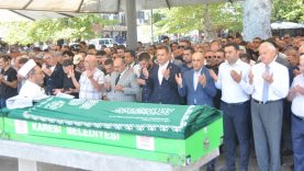 Balıkesir Sanayisinin Duayen İsmi Ahmet Kula Son Yolculuğuna Uğurlandı (2)