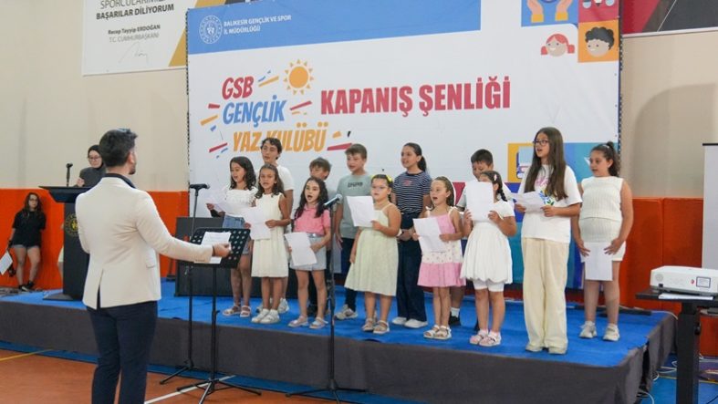 Balıkesir’de Yaz Kulübü Coşkuyla Sona Erdi