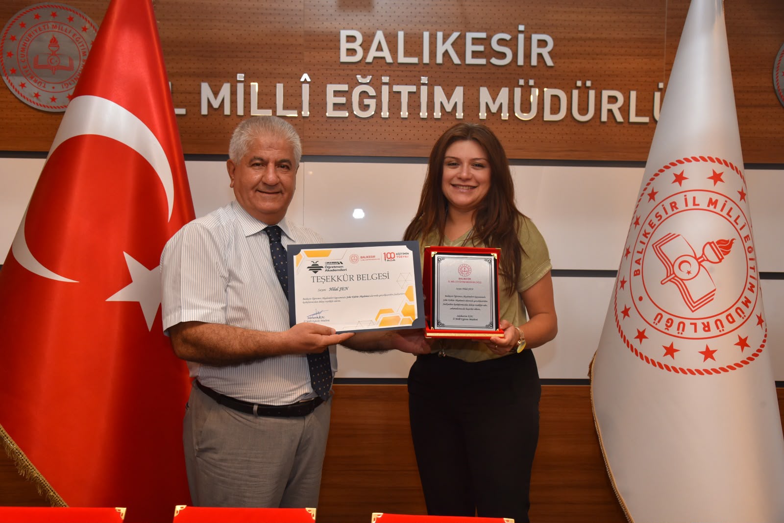 Burhaniyeli müzik eğitmeni metro ve tramvaylar için kolaylaştırıcı proje hazırladı