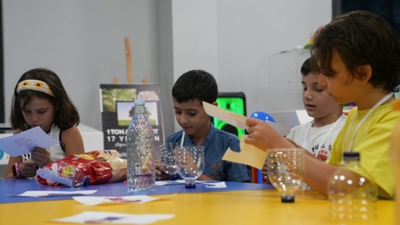 Çevre Bilim Akademisi’nde Atıklar Tasarıma, Merak Keşfe Dönüştü (1)