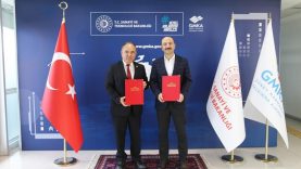 Kuzey Ege Zeytinyağı Lisanslı Depoculuk Projesi için imzalar atıldı