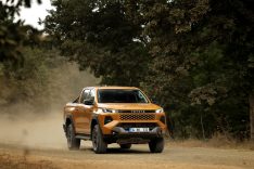 Toyota’nın İki İkonu Yenilendi Yeni Hilux Türkiye’de Satışta, RAV4 Hybrid Geliyor (2)