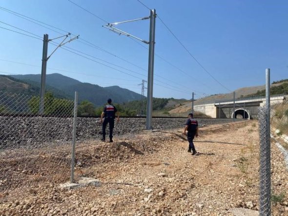 Bilecik’te YHT hattında güvenlik kontrolü