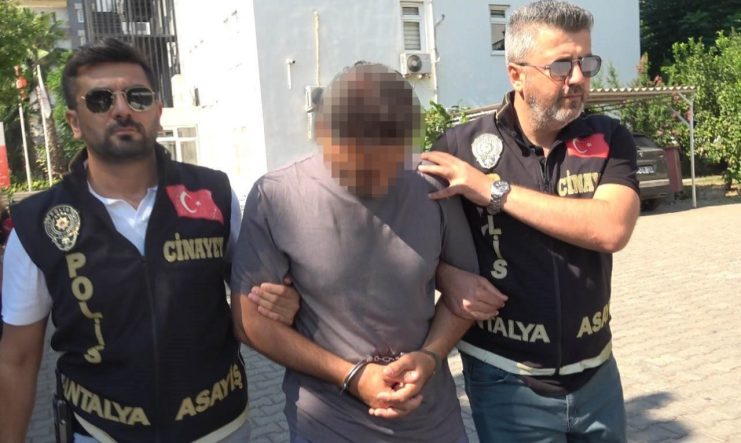Havalimanı otoparkındaki cinayetle ilgili emekli polis tutuklandı