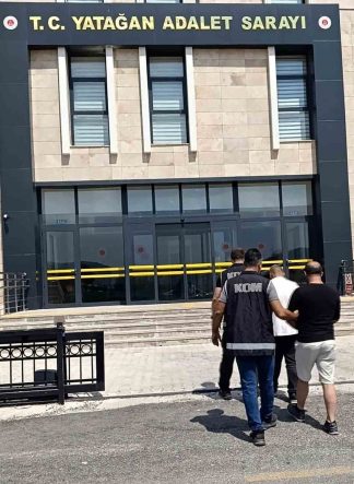 Polisten ‘Makaron’ operasyonu