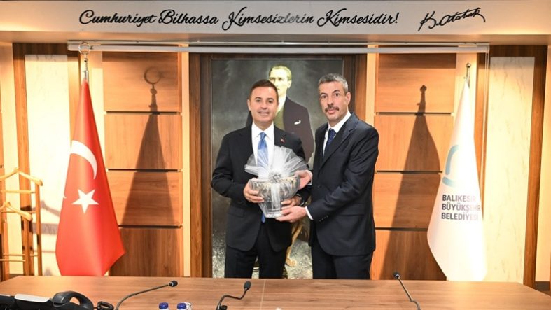 Ahmet Akın, BESOB Heyetini Ağırladı (1)