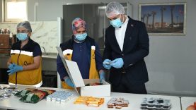 Ahmet Akın’dan Çocuklara Kalpleri Isıtan Destek (1)