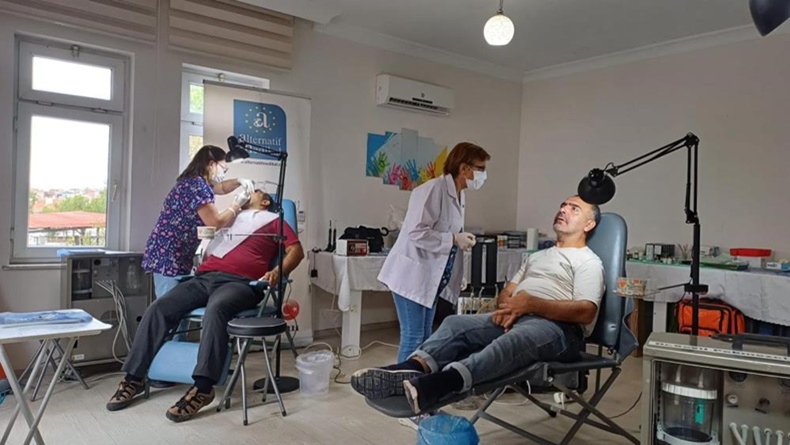 Ayvalık’ta 200 engelli bireyin ağız ve diş tedavileri yapıldı