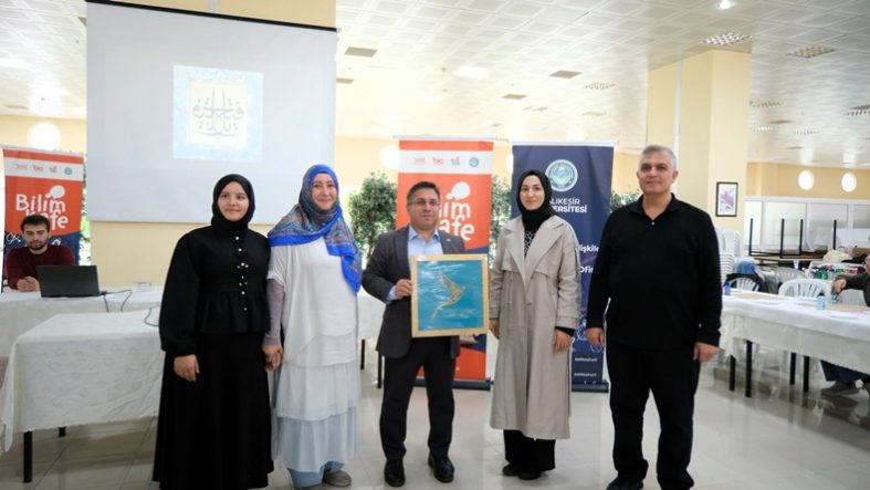 BAÜN’de Gazze için sanat buluşması Umut kuşları hat çalışmasına dönüştü (1)