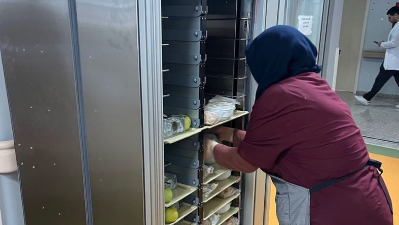 Balıkesir Üniversitesi Hastanesinde Hasta Yemeklerinde Yeni Dönem Başlıyor