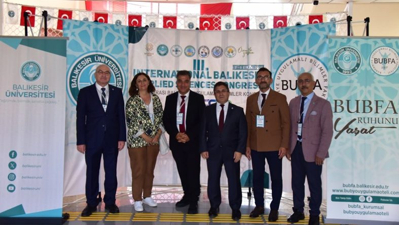 Balıkesir Üniversitesi’nin Uluslararası Kongresi Burhaniye’de Tamamlandı (1)