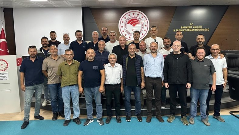 Balıkesir Veteriner Hekimleri Odası’nda Özgür Fındıklı Güven Tazeledi