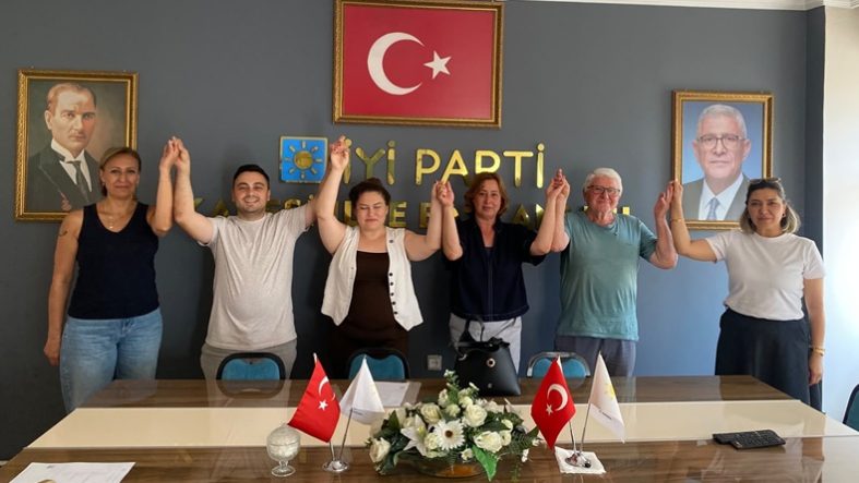 Balıkesir’de İYİ Parti Karesi Teşkilatında Hareketlilik: Yeni Katılımlar Sürüyor