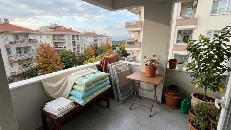 Balıkesir’de balkonlar artık böyle kullanılacak Yazlık düzen sona eriyor