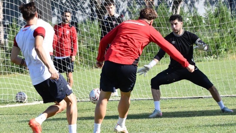 Balıkesirspor, Uşakspor karşısında 3’te 3 peşinde